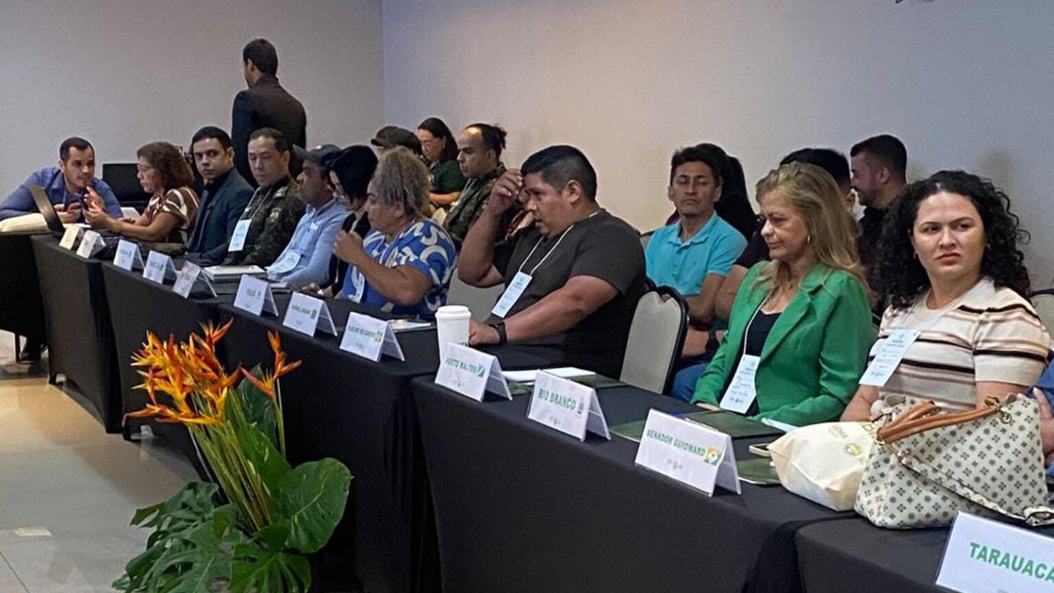 4f573e3e-1851-4294-bf04-f3185fd69de0